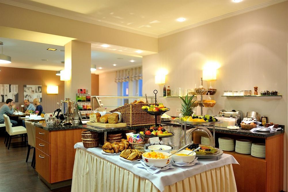 Hotel Vis A Vis Lindau  Luaran gambar