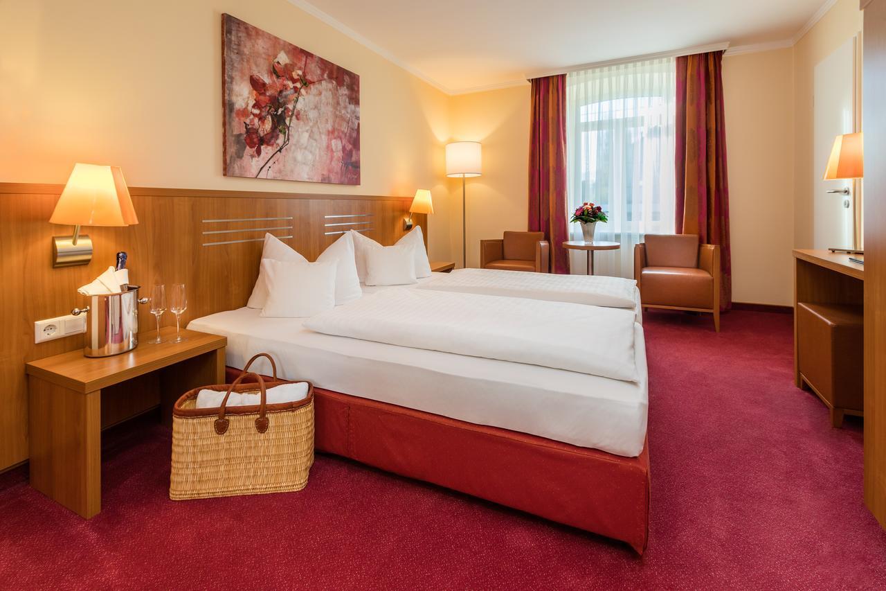 Hotel Vis A Vis Lindau  Luaran gambar